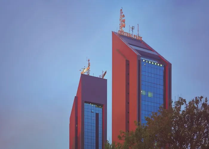 Central Park Hotel By Bourbon